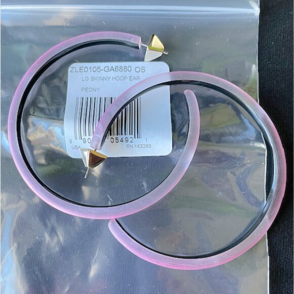 Alexis Bittar | Large Skinny Lucite Hoop Earring (Peony) - Picture 6 of 8